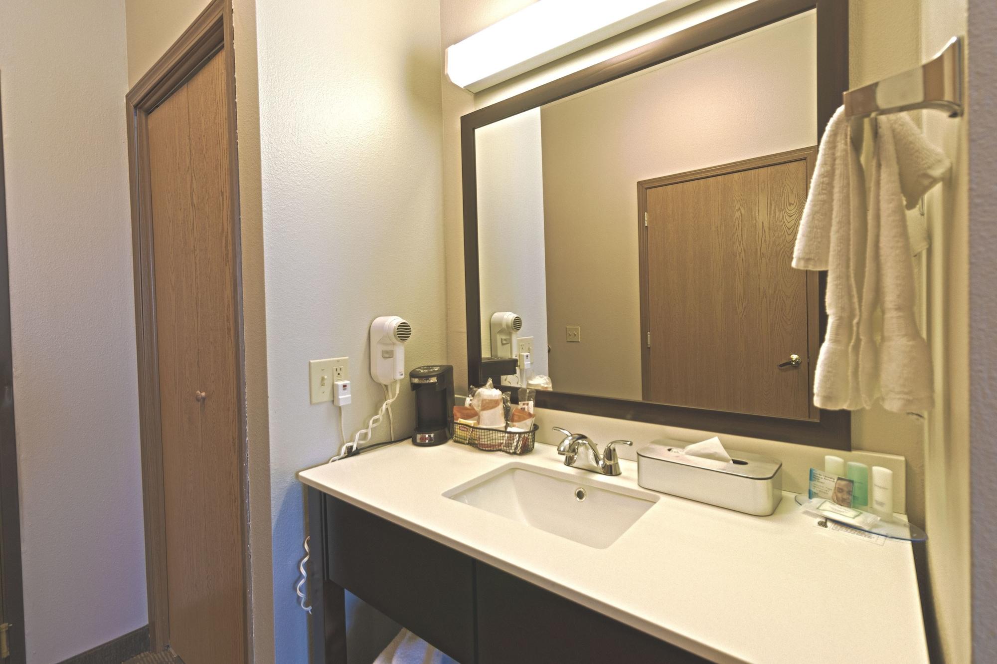 Clarion Inn Kingman I-40 Route 66 Экстерьер фото